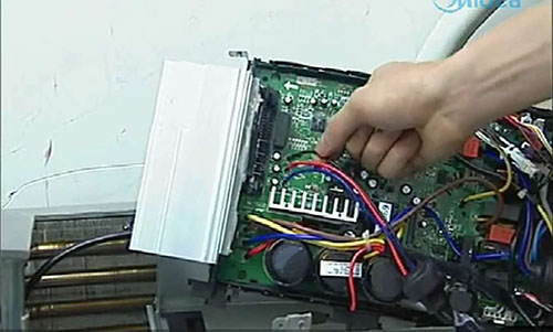 汉中美的空调电话是多少